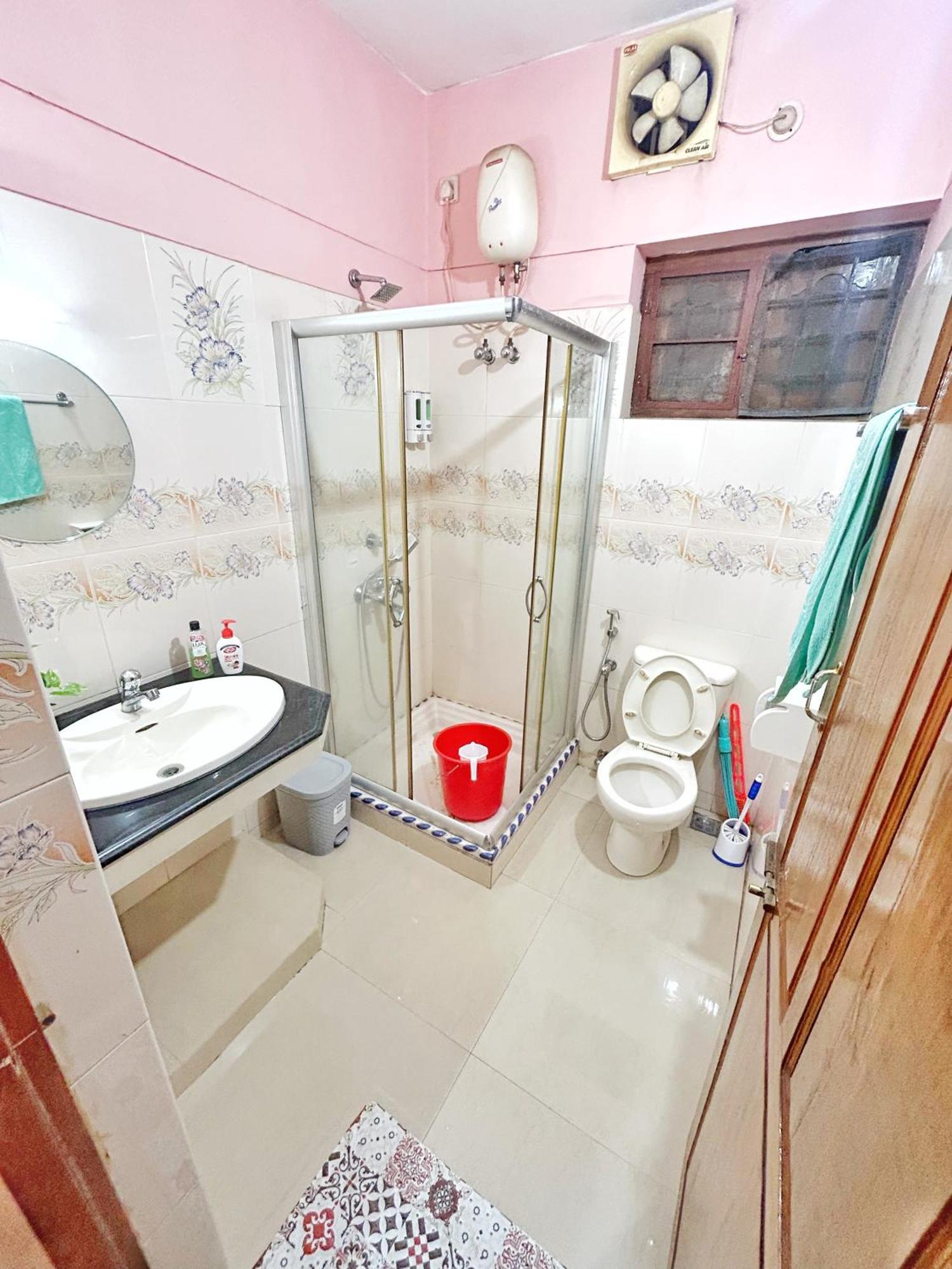 La Casa Trivandrum 4 Bhk Ac Luxury Villa At City Centre, Just 6 Kms To Airport Thiruvananthapuram ภายนอก รูปภาพ